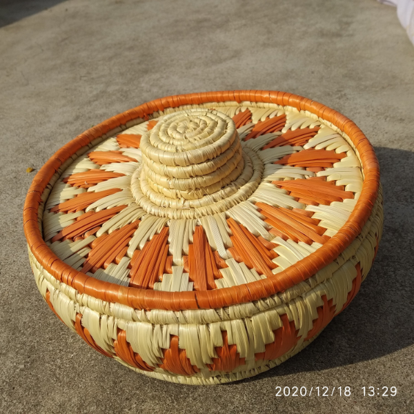 natural and artistic